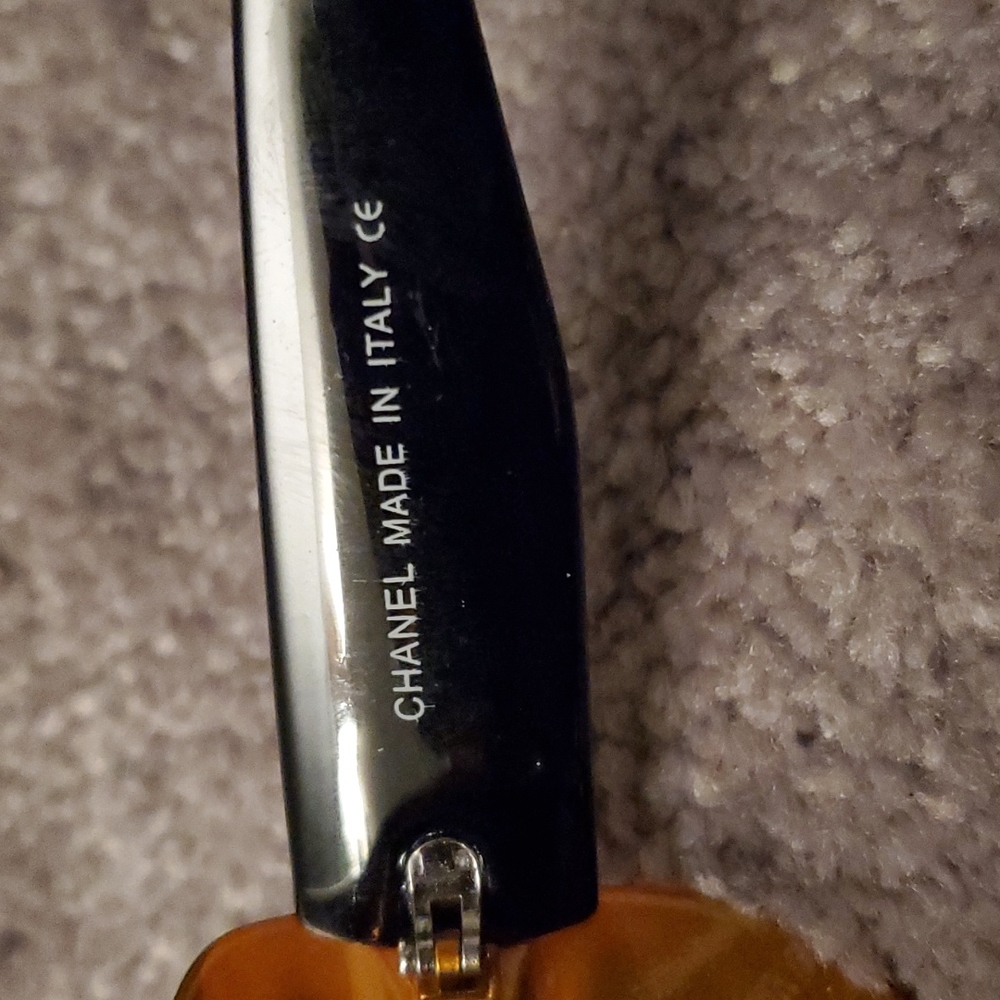 Chanel Sunglasses - Picture 3 of 7